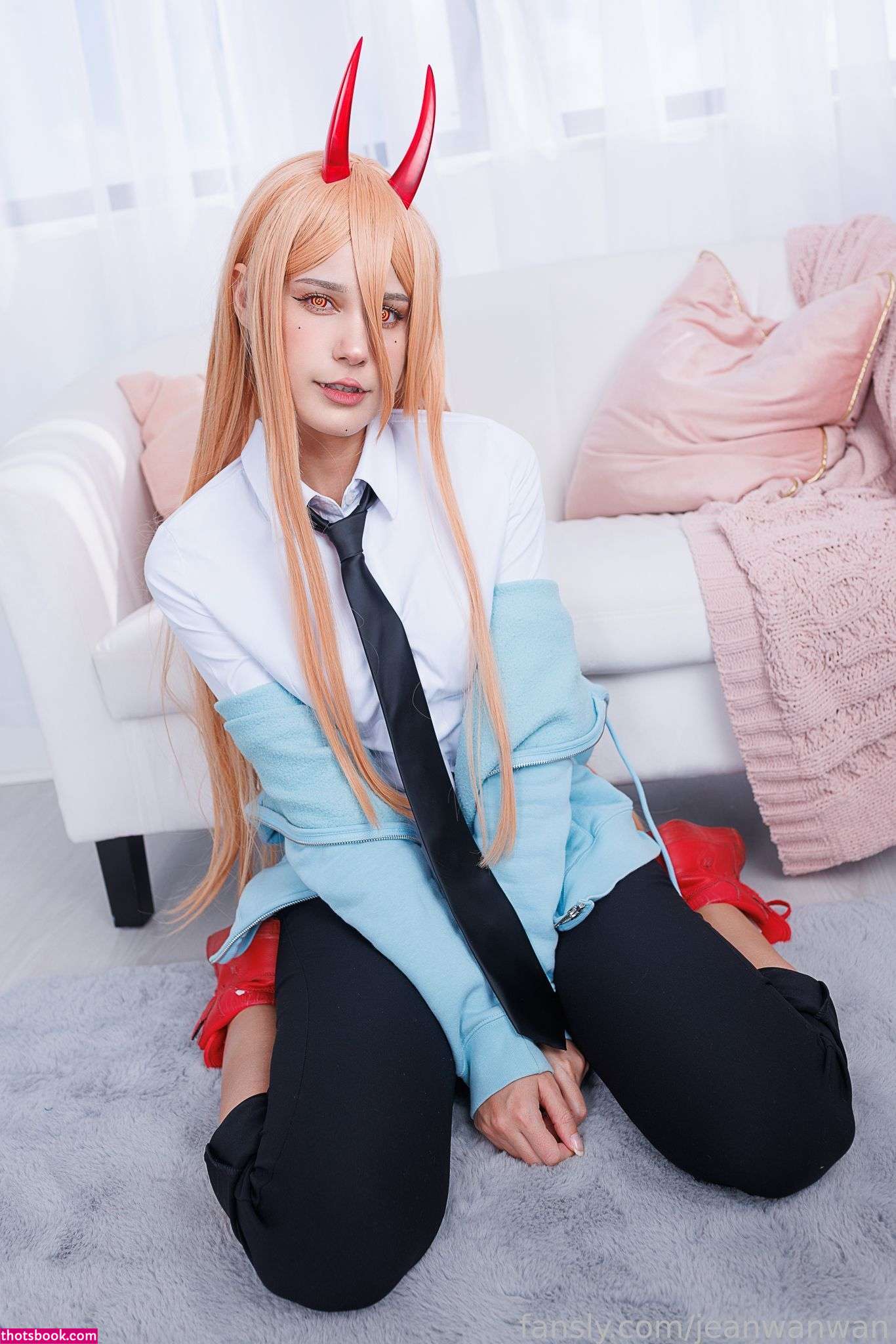 Jeanwanwan Photo #435