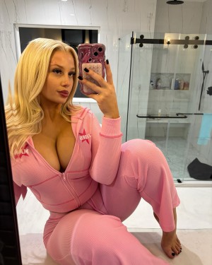 amelaomore Photo #83