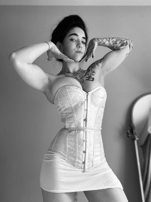 amberthevalkyrie Photo #14