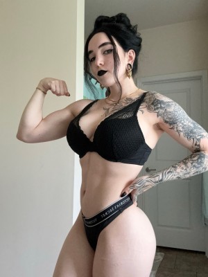 amberthevalkyrie Photo #23