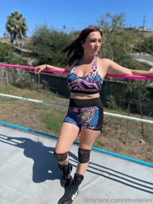 Stevie Kixx Photo #11