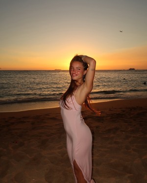 Sylvia Snyders Photo #10