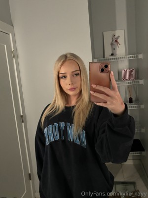 Ambermooody Photo #142