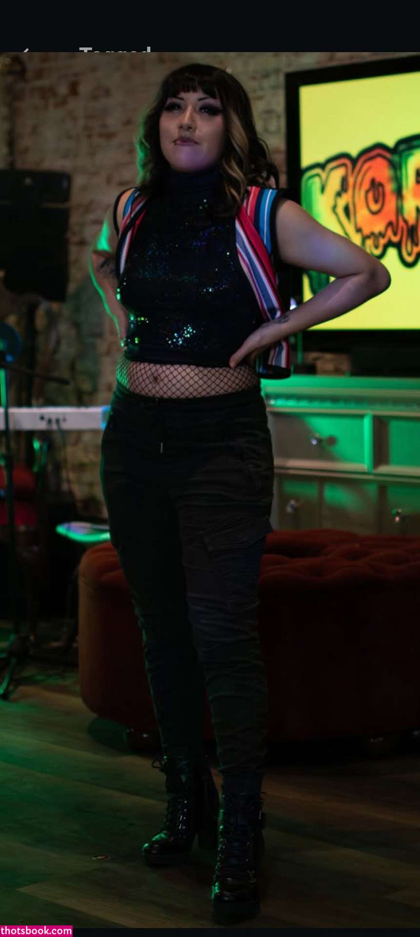 Clawsncuddles Photo #16