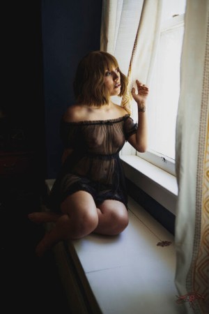 Clawsncuddles Photo #48