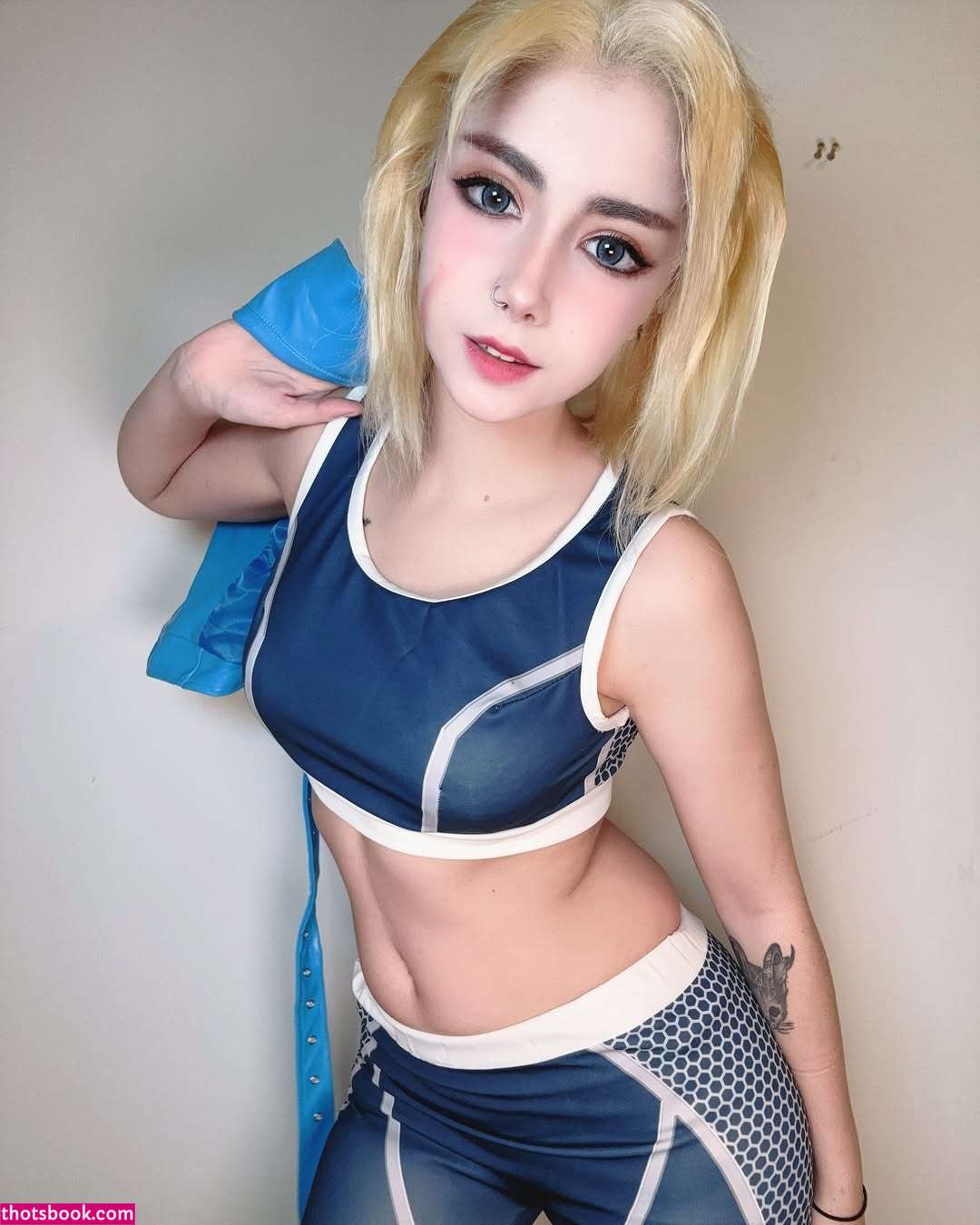 Monokichan Photo #472