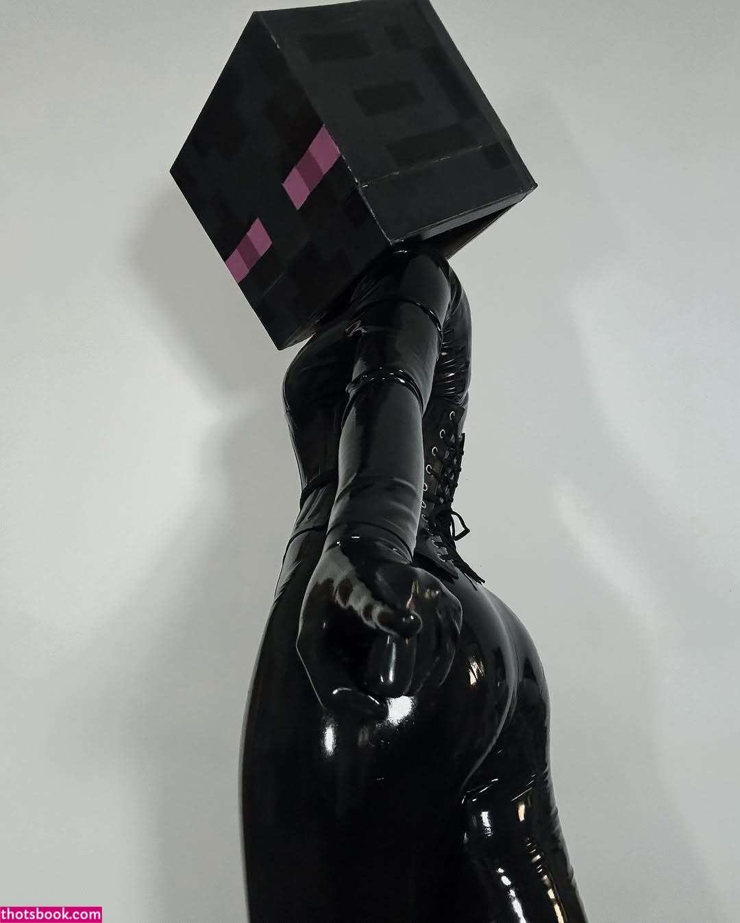 Monokichan Photo #477