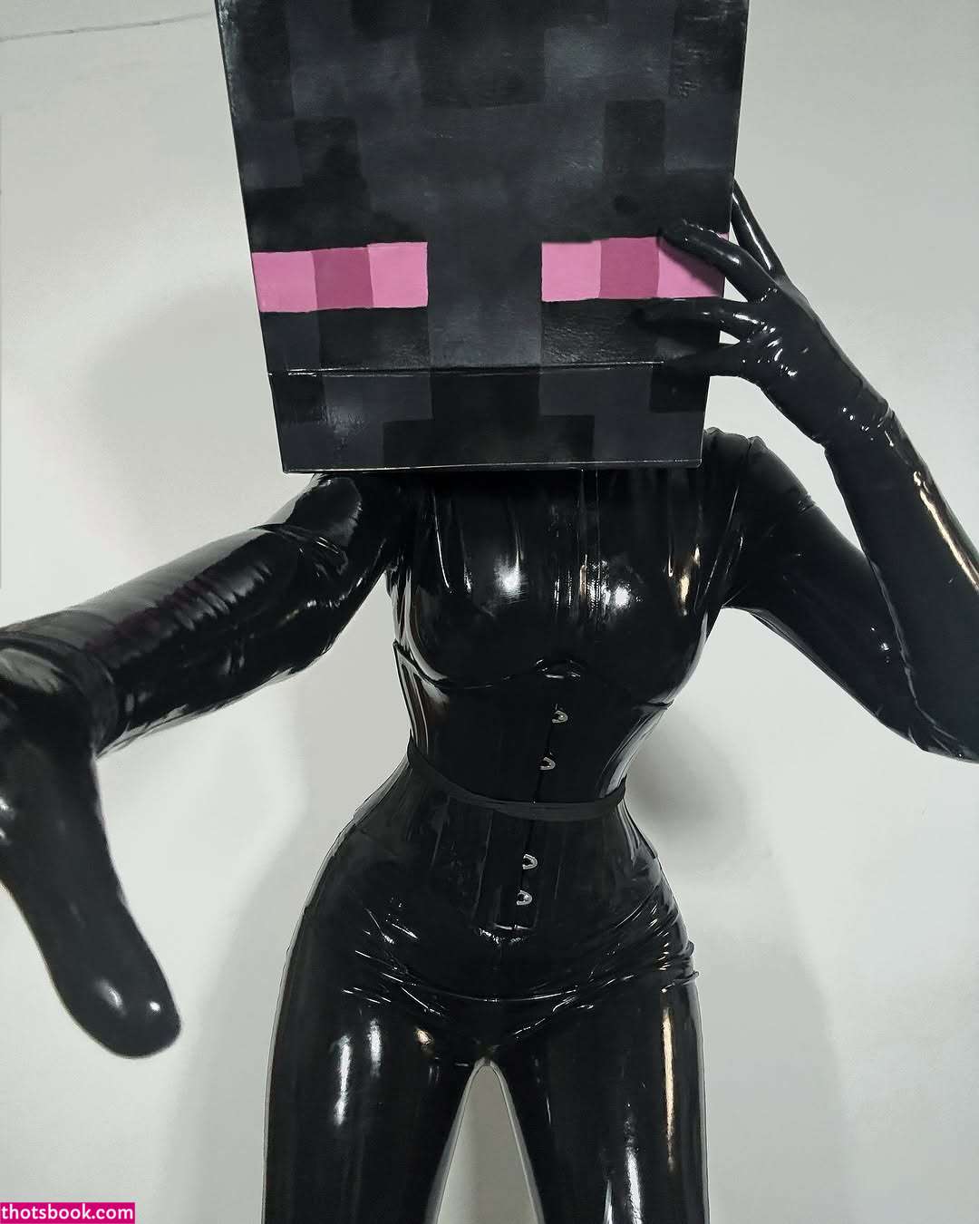 Monokichan Photo #482