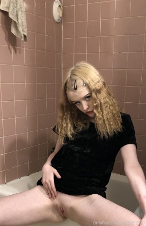 brattymaddie666 Photo #90