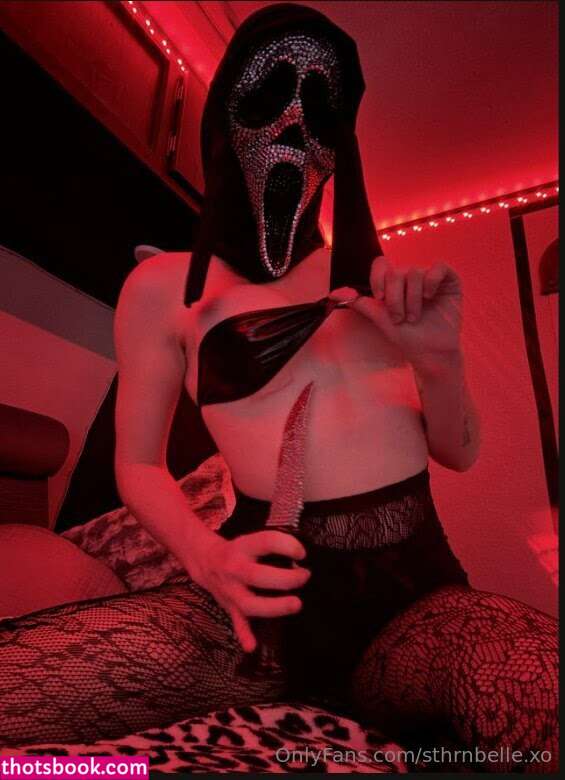 Chloebellexo Photo #4