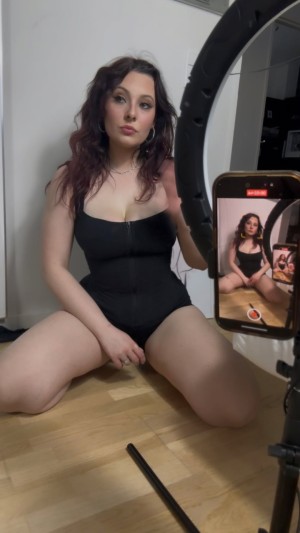 Christina Green Photo #12