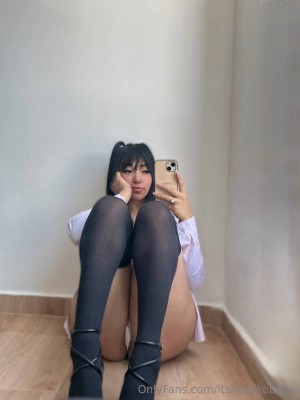 Nezukobabyxoxo Photo #30