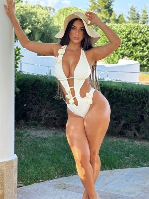 Eva Savagiou Photo #136