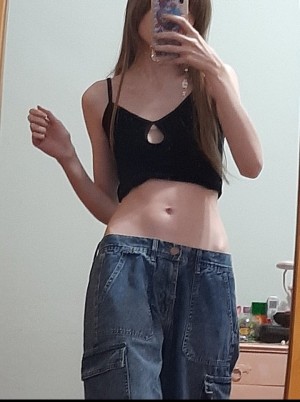 Kiki Glitter Photo #2