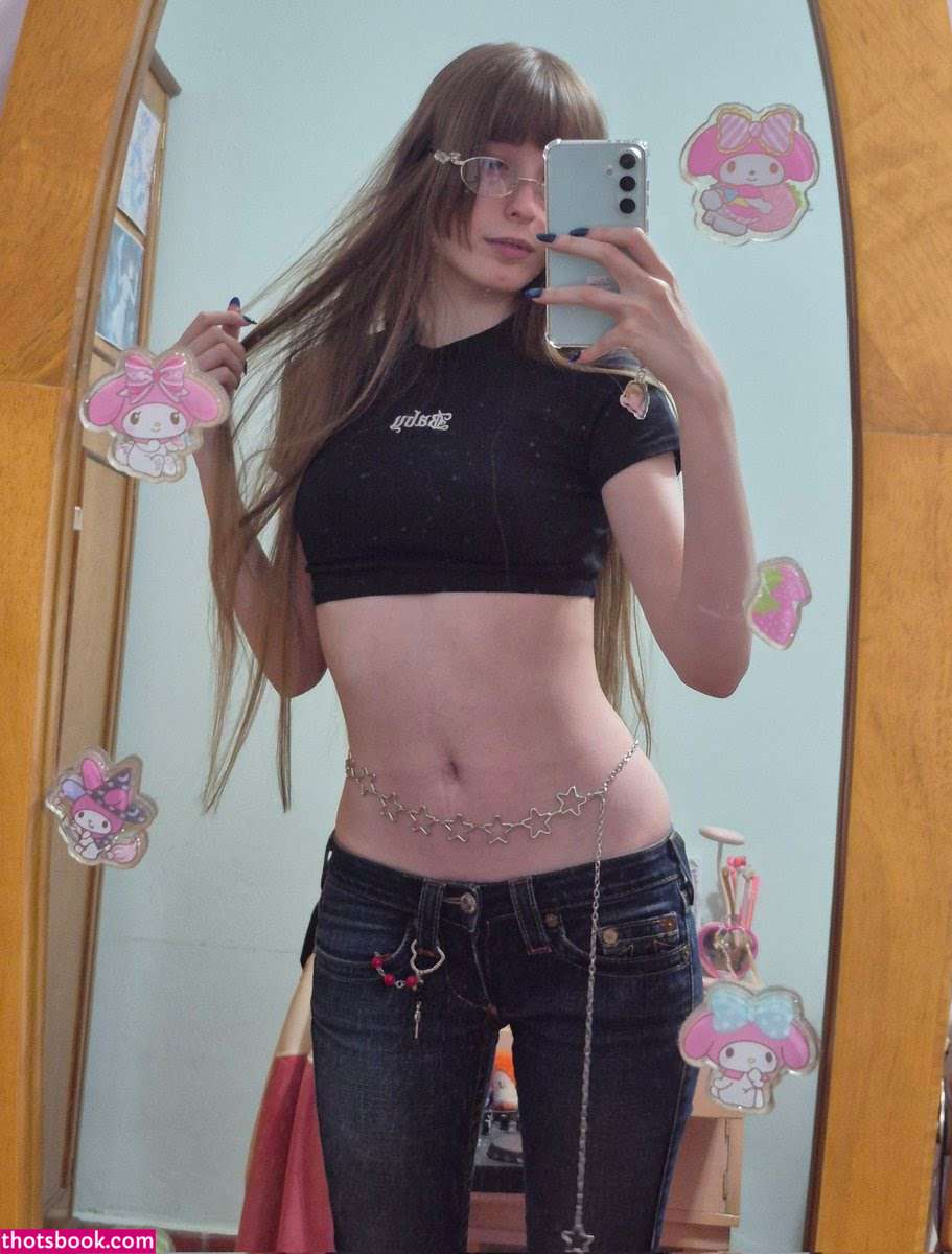 Kiki Glitter Photo #46