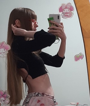 Kiki Glitter Photo #41