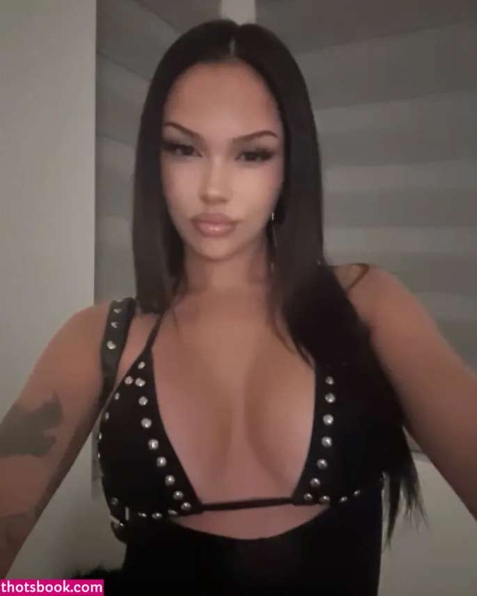 Maggie Lindemann Photo #33