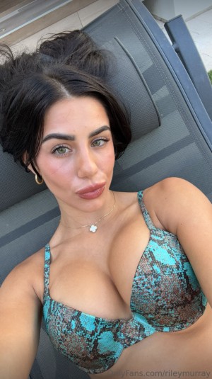 Riley Murray Photo #234