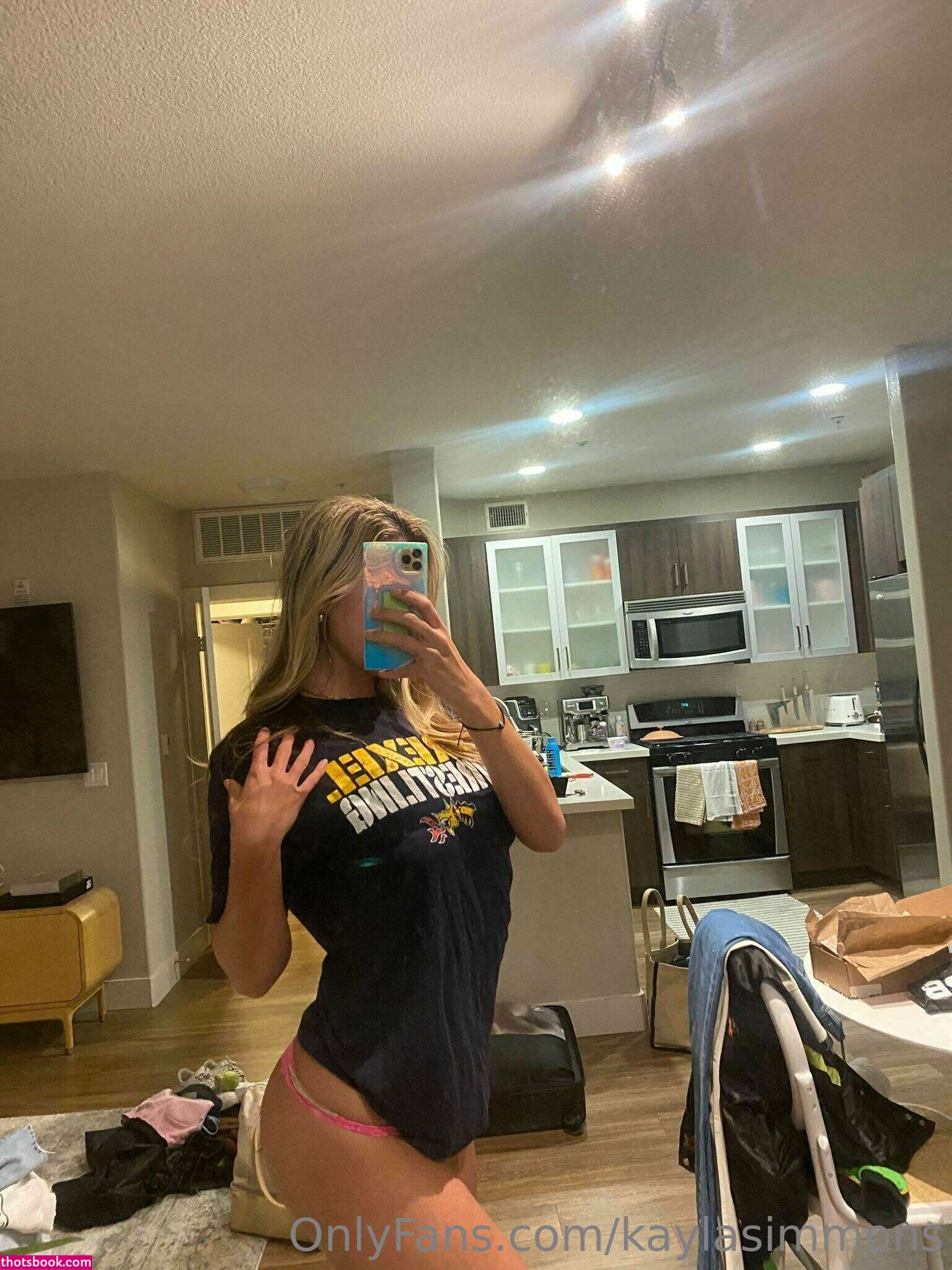 Kayla Simmons Photo #355