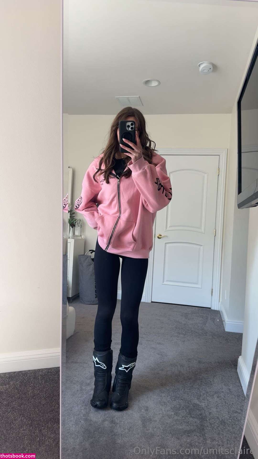 Claire Northfield Photo #288