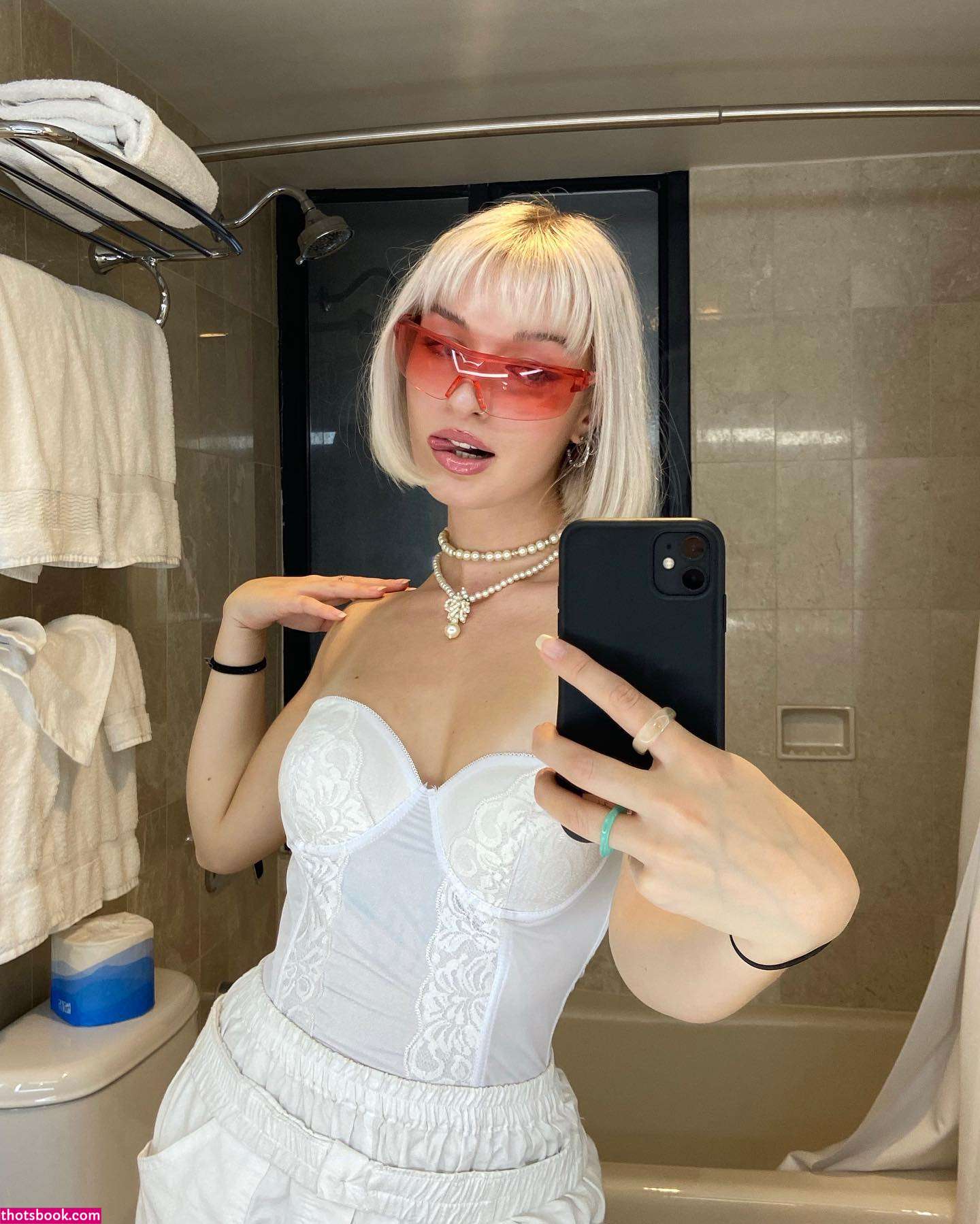 Clotilde Gauneau Photo #25