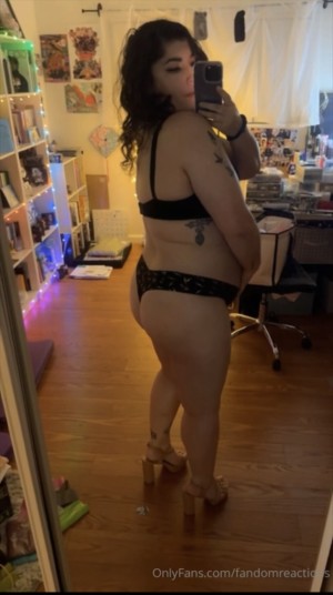 Fandomreactions Photo #12