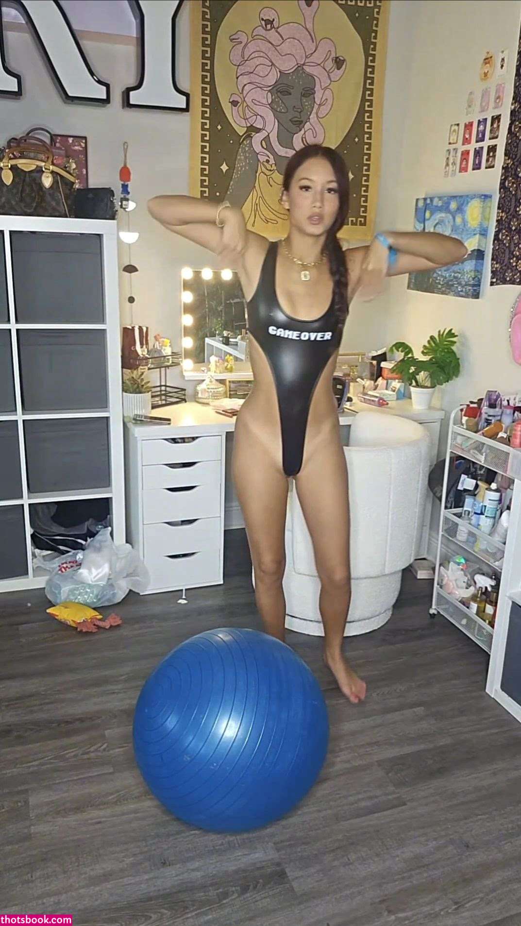 Alessandra Liu Photo #76