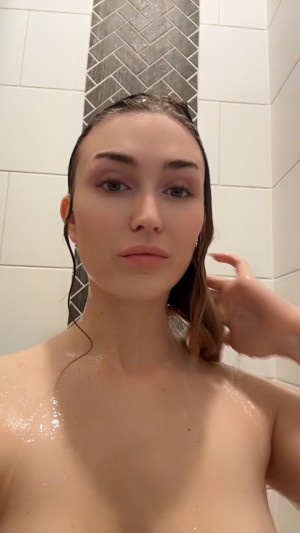 Ashton Birdie Photo #95