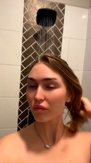 Ashton Birdie Photo #100