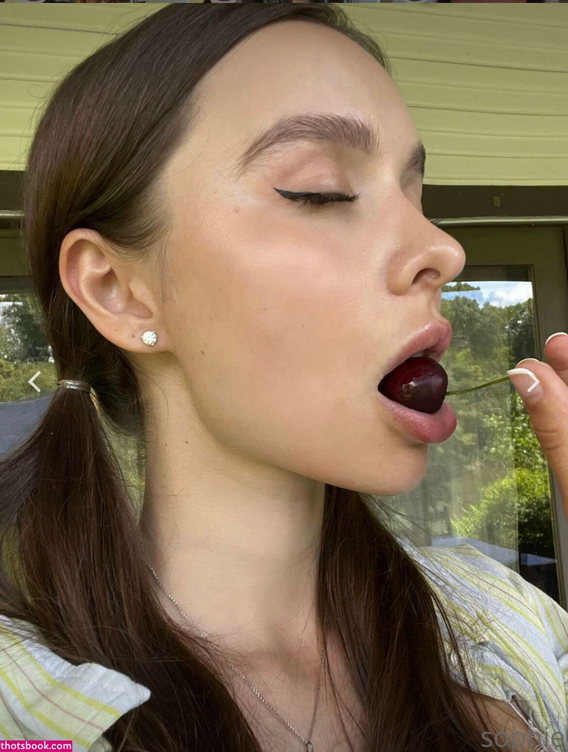 Sophie Mudd Photo #1154