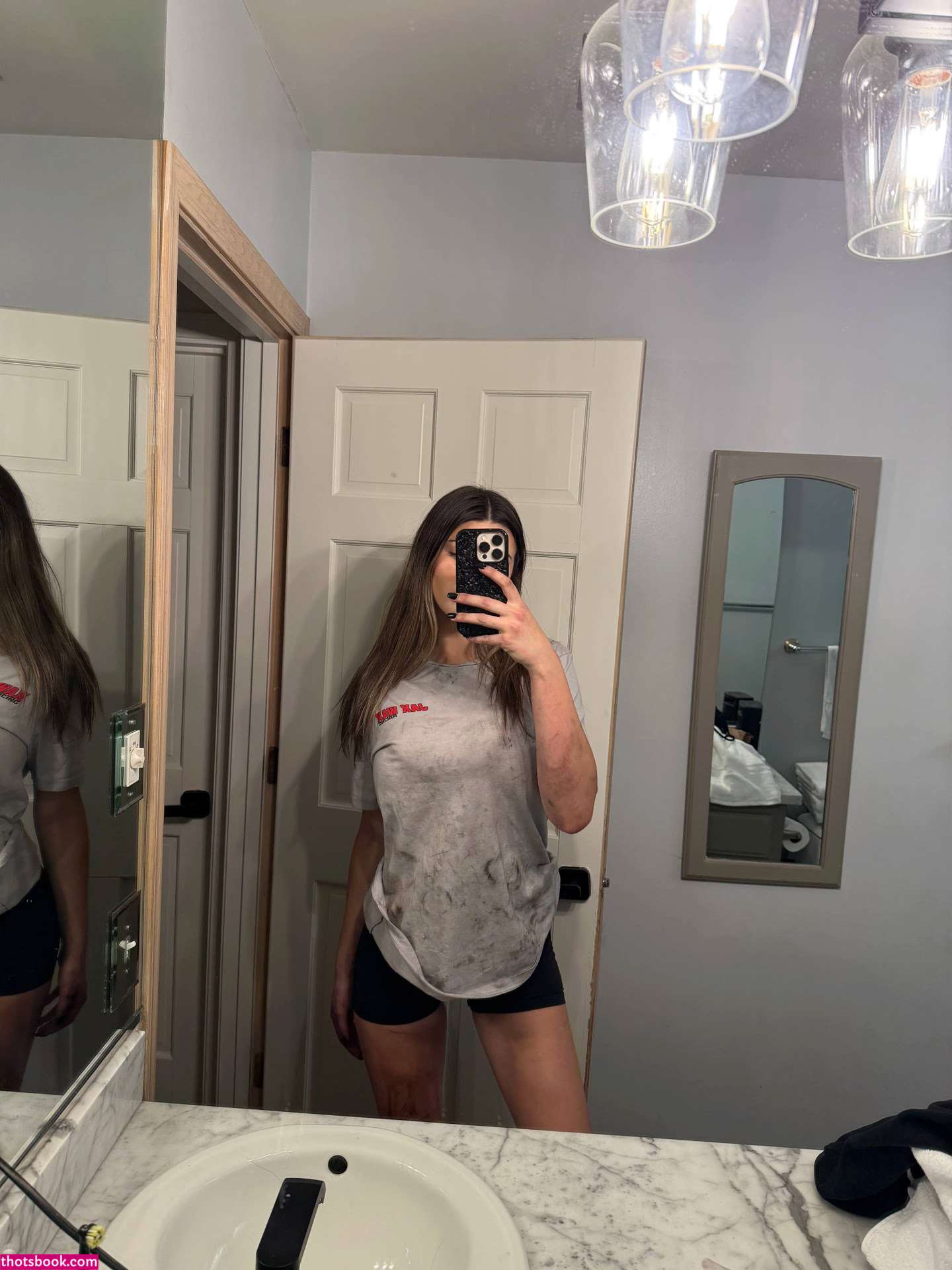 Autumn Spooner Photo #12