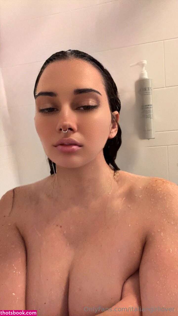 Lindsay Giangrosso Photo #6