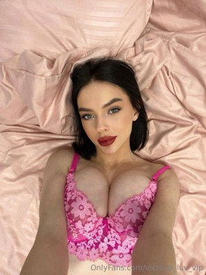 Victoria Spicy Photo #7