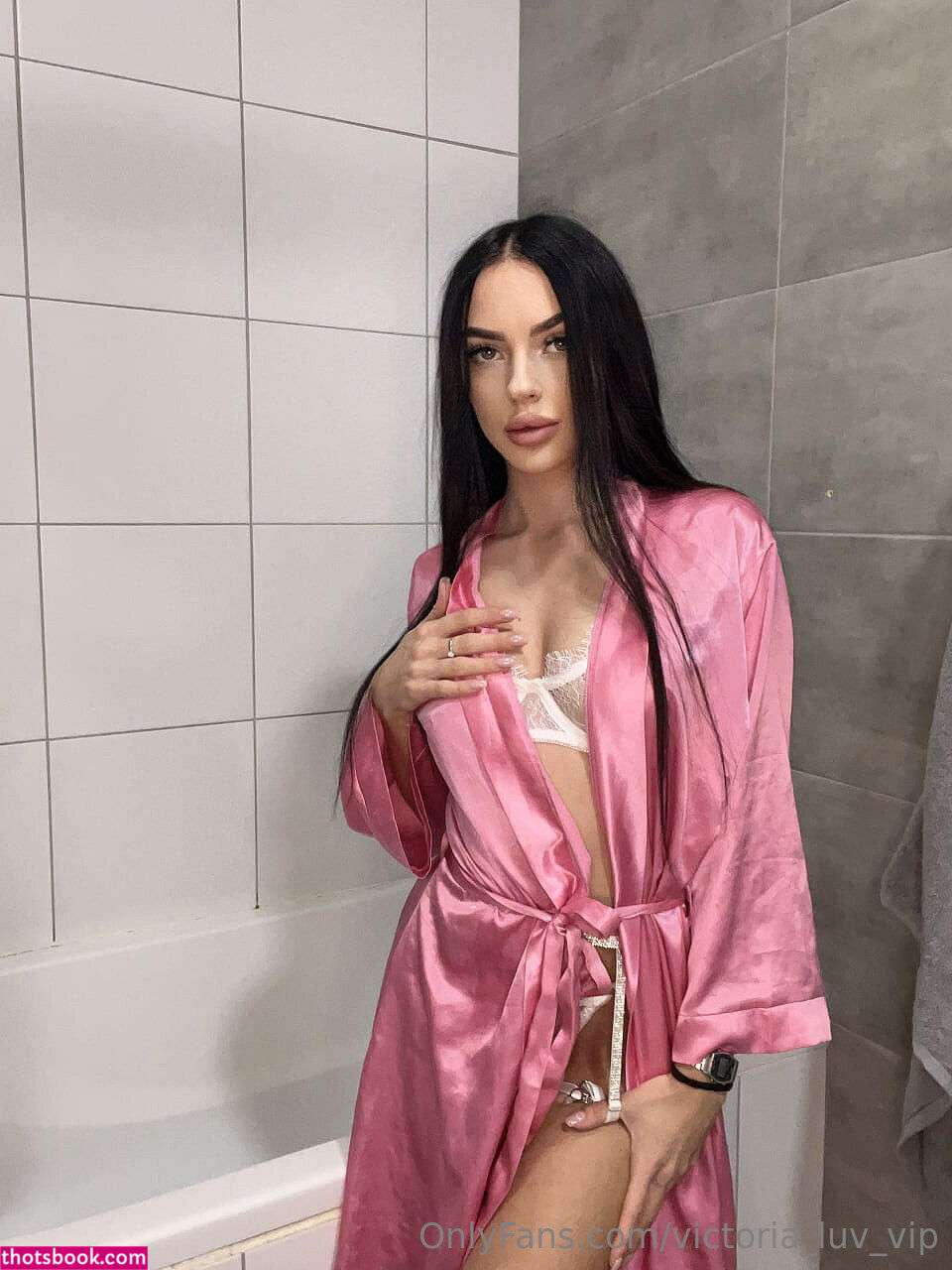 Victoria Spicy Photo #16