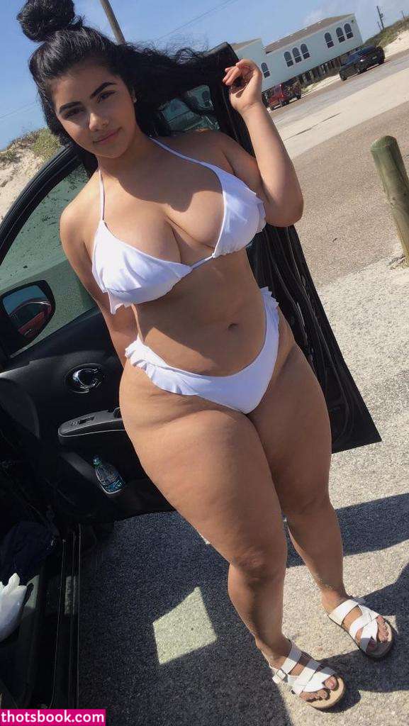 yariiaffect Photo #4