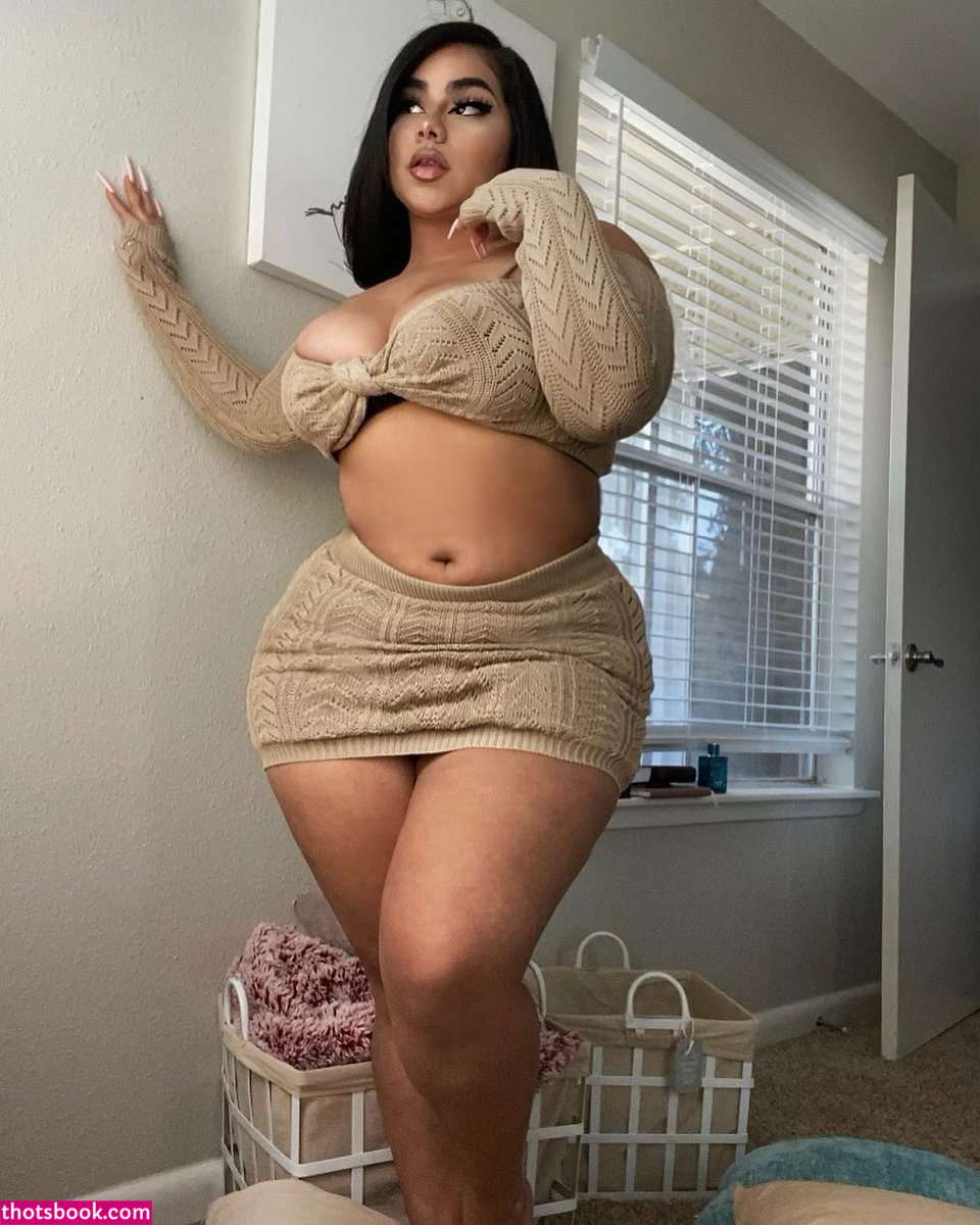 yariiaffect Photo #7