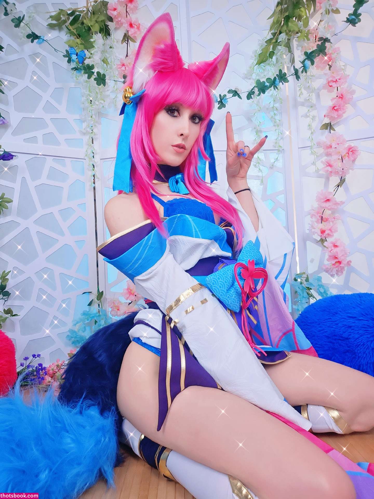 Eroticneko Photo #323