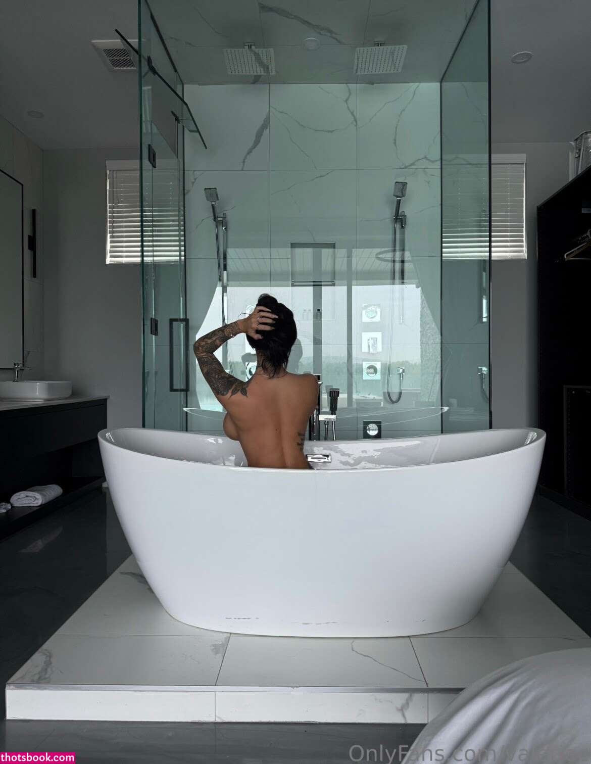 Valerie Cossette Photo #213