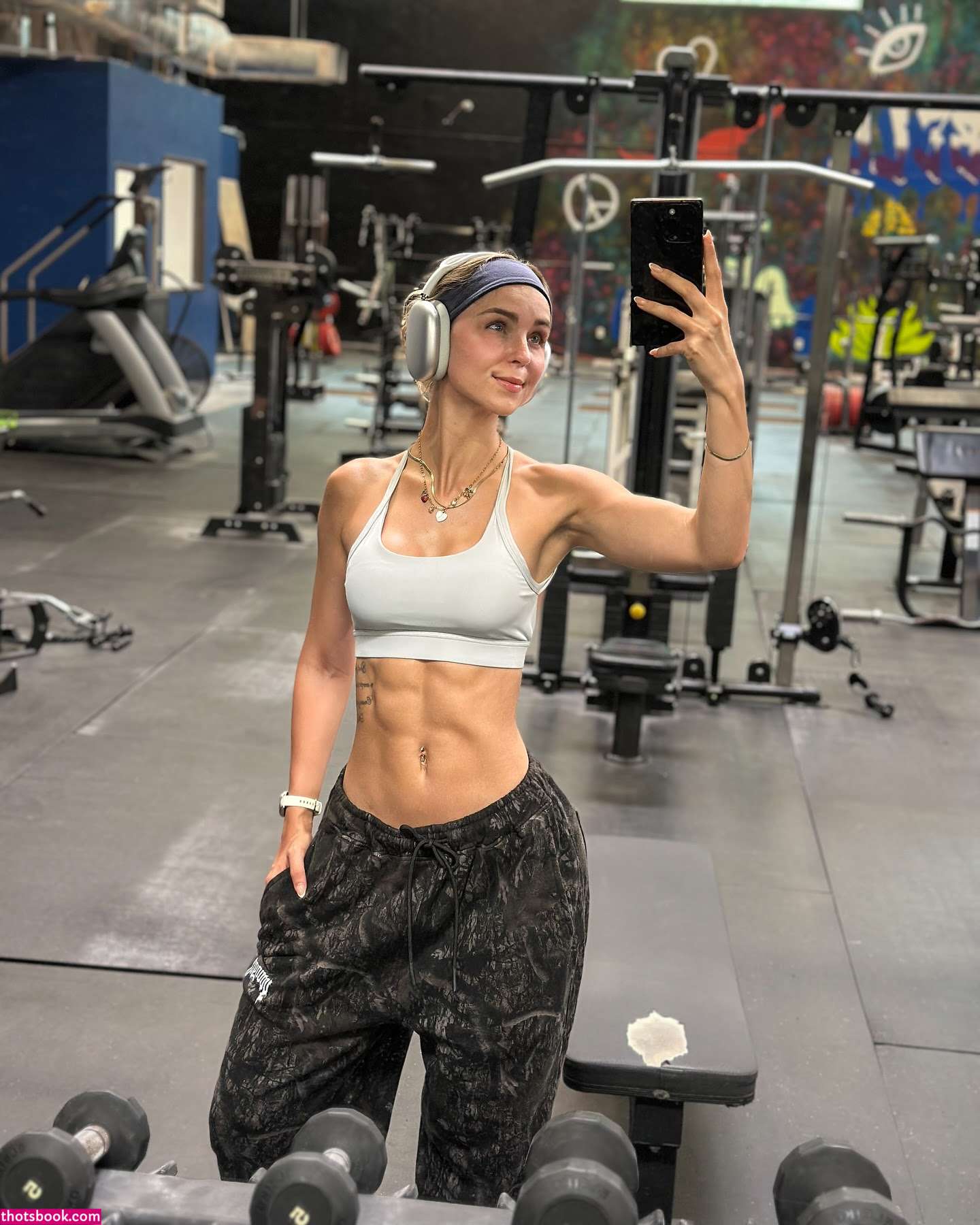 Lauren Johnson Photo #68