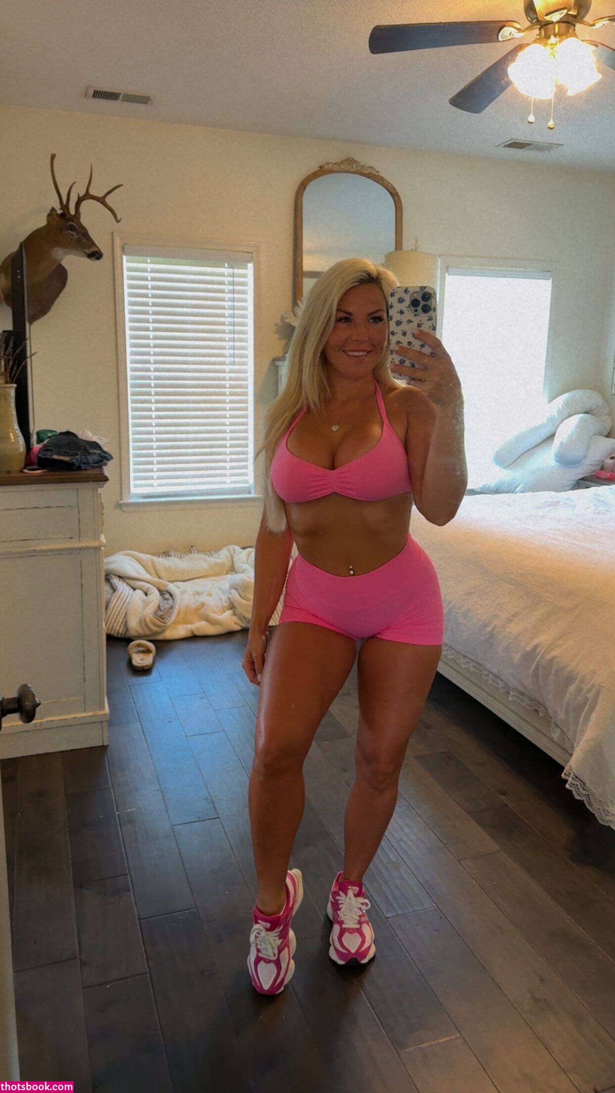 Sophie Swaney Photo #22