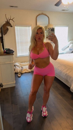 Sophie Swaney Photo #18