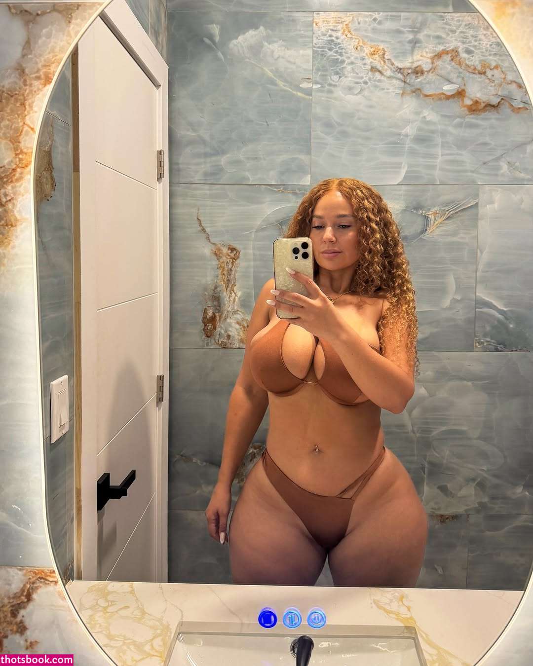 Pamela Alexandra Photo #48