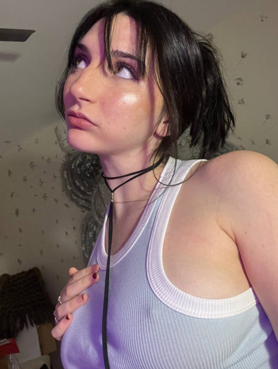 lunaluvx Photo #34