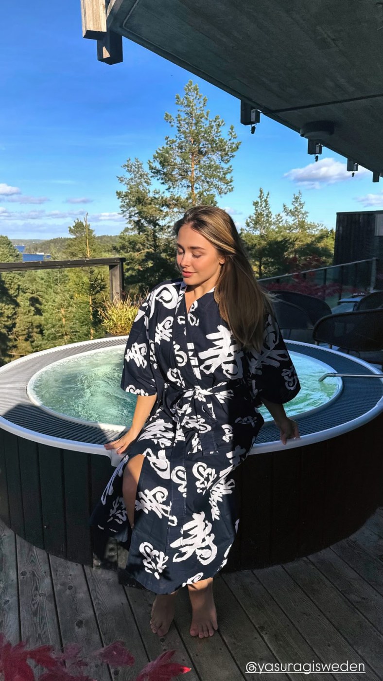 Melina Goransson Photo #140