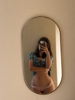 oficialmaryaguilar Photo #46