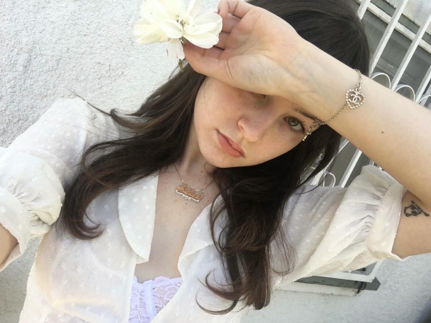 Ella Woolsey Photo #19