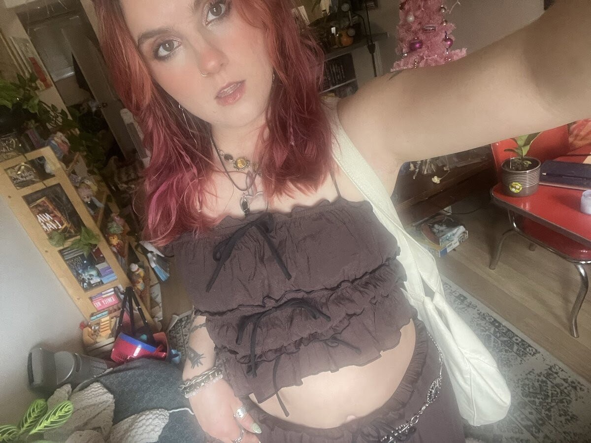 Msvioletvixxen Photo #16