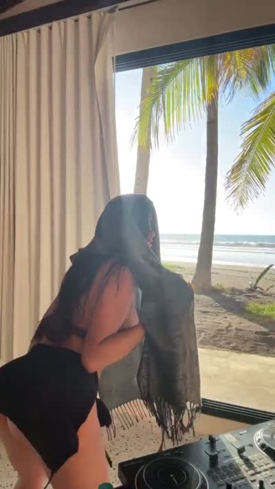 lildedjanet Video #249