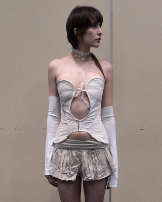 Alexandria Brady Photo #17