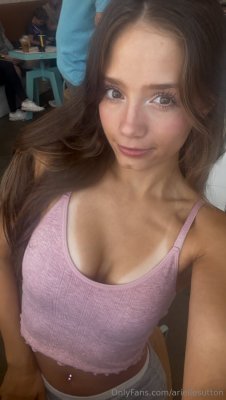 ariellesutton Photo #45